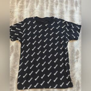 viva la bonita printed all over t shirt nwot